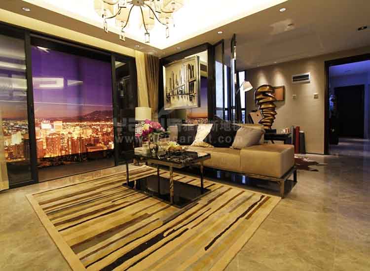 6-16121GPTQa.jpg 6-16121GPTQa.jpg